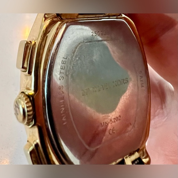 Michael Kors Ladies Chronograph Women's Watch Model MK5202 - Picture 5 of 6